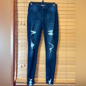 Rewash NWOT Dark Blue Distressed Skinny Jeans/5 pockets. Size 3/26